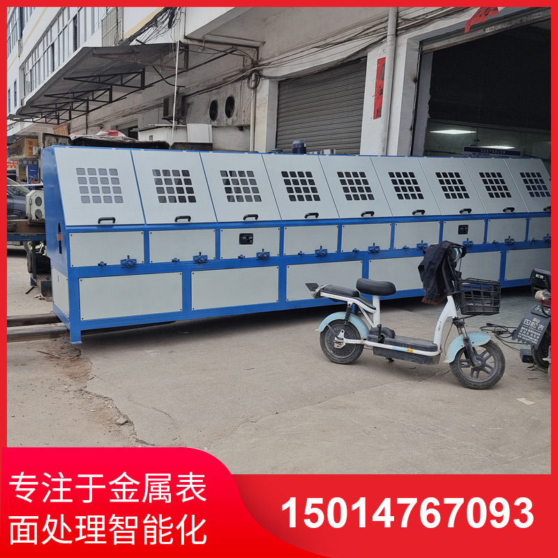 圓(yuan)筦(guan)自動(dòng)拋(pao)光機